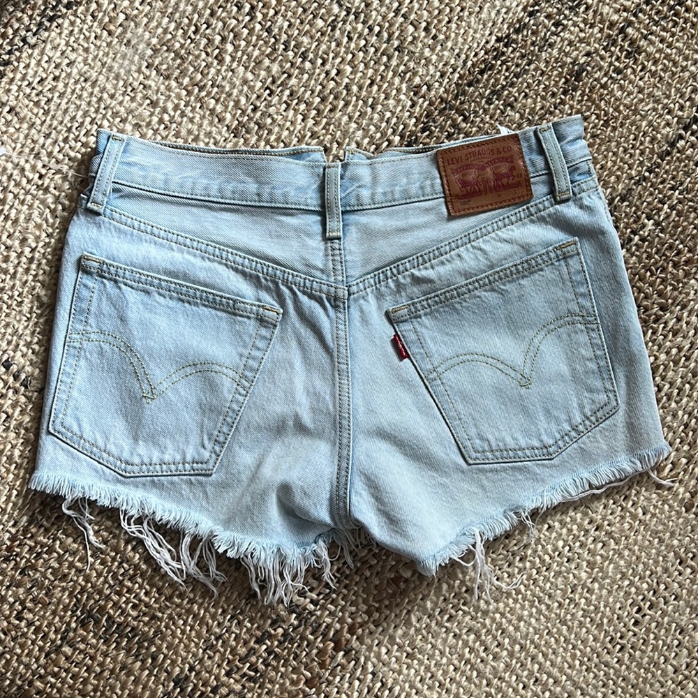 LEVI’S 501 Vintage Light Wash Shorts Size 26